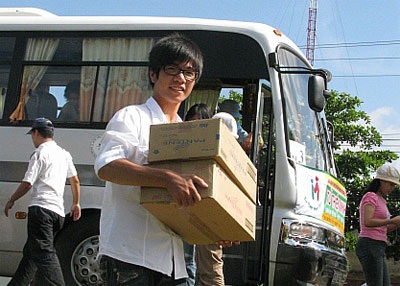 “Thay vì mình đi chơi…” - 3