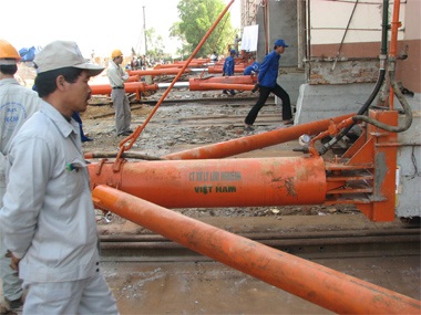 “Thần đèn xứ Bắc” di dời công trình 3.000 tấn - 4