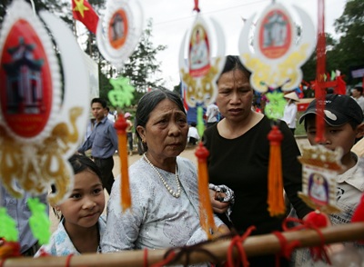 Linh thiêng lễ dâng hương, nô nức ngày chính hội - 6