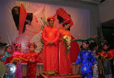 Một đám cưới giản dị, lãng mạn và ấn tượng  - 2