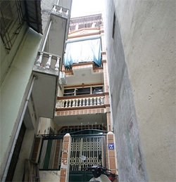 Tướng Quắc đến làm việc với cơ quan điều tra - 3