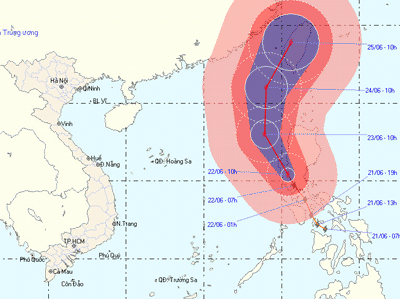 Bão Thần Phong mạnh cấp 12 trên biển Đông - 1 Bão Thần Phong mạnh cấp 12 trên biển Đông - 1