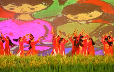 Đêm chia tay mộc mạc và giản dị - 8