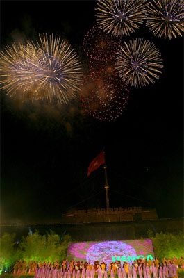 Đêm chia tay mộc mạc và giản dị - 14