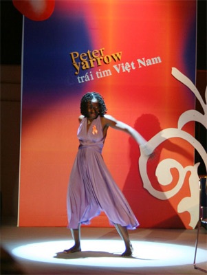 Peter Yarrow - Đêm nhạc kết nối trái tim - 8 Peter Yarrow - Đêm nhạc kết nối trái tim - 8