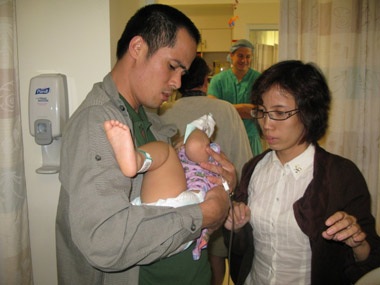 Phùng Thiện Nhân - Viết tiếp câu chuyện cổ tích trên đất Mỹ - 3