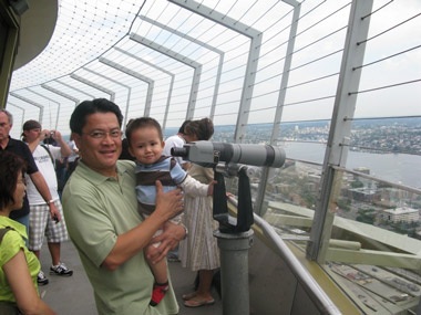 Phùng Thiện Nhân - Viết tiếp câu chuyện cổ tích trên đất Mỹ - 5