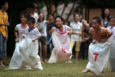 Trò chơi dân gian: Vô cùng khác lạ và thú vị! - 1 Trò chơi dân gian: Vô cùng khác lạ và thú vị! - 1