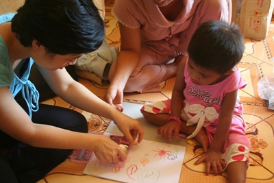 Một ngày với bé Hảo tại trại trẻ mồ côi - 6