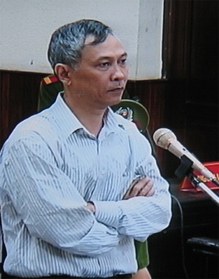 Đề nghị cải tạo không giam giữ với ông Phạm Xuân Quắc, Nguyễn Văn Hải - 3 Đề nghị cải tạo không giam giữ với ông Phạm Xuân Quắc, Nguyễn Văn Hải - 3