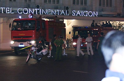 Sập trần tại sảnh khách sạn Caravelle TPHCM - 7