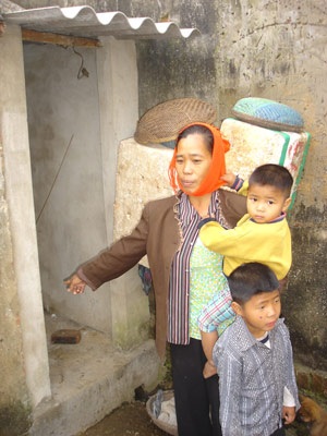 Cưỡng ép làm từ thiện và án phạt “chuồng tiêu” - 3