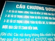 Mãi lộ trên cầu Chương Dương  - 1 Mãi lộ trên cầu Chương Dương  - 1