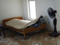 Trẻ chết đuối gần một ngày vẫn để tại bể bơi - 1