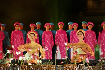 Đêm lung linh sắc màu văn hoá - 9 Đêm lung linh sắc màu văn hoá - 9