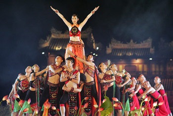 Đêm lung linh sắc màu văn hoá - 5 Đêm lung linh sắc màu văn hoá - 5