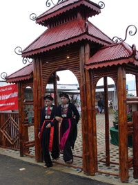 Rộn ràng ngày hội các dân tộc Việt Nam - 1