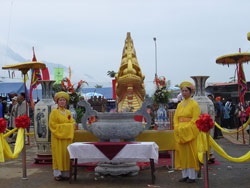 Rộn ràng ngày hội các dân tộc Việt Nam - 3