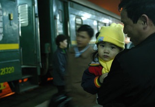 Sân ga đêm cuối năm - 7 Sân ga đêm cuối năm - 7