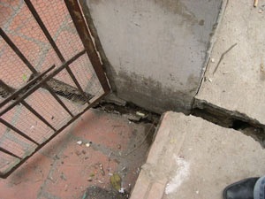 Sạt lở nghiêm trọng bờ tả sông Đuống - 1 Sạt lở nghiêm trọng bờ tả sông Đuống - 1