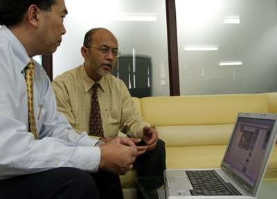 Giao lưu trực tuyến: Những căn bệnh tiềm ẩn của giới văn phòng - 7