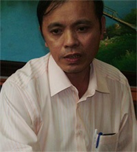 Lái xe “làm xiếc” trước các trạm soát vé - 1 Lái xe “làm xiếc” trước các trạm soát vé - 1