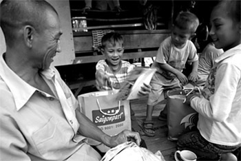 Những tuổi thơ ngược xuôi theo dòng nước - 10