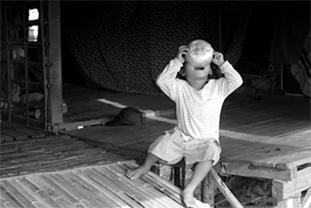 Những tuổi thơ ngược xuôi theo dòng nước - 6