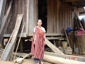 Nữ già làng duy nhất ở Tây Nguyên - 1