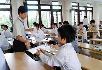 Chùm ảnh ngày đầu tiên thi đại học - 5