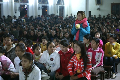 Đón Giáng sinh ở nhà thờ Cầu Rầm - 8