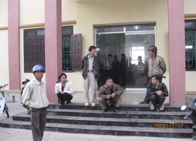 Những “chuyện lạ” về văn minh công sở  - 2