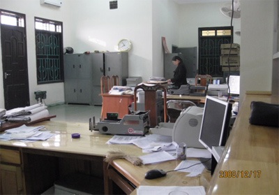 Những “chuyện lạ” về văn minh công sở  - 1