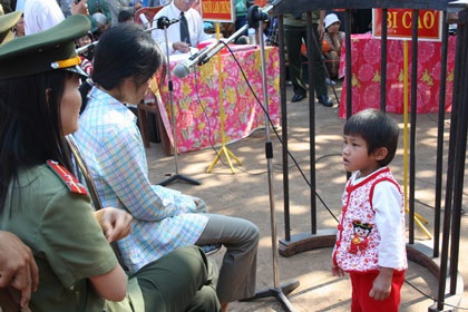 Những hình ảnh day dứt tại phiên xử vụ bạo hành cháu Hảo - 14