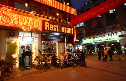 “36 phố phường” lặng lẽ trước giao thừa - 12