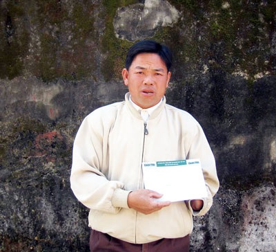 Quà đầu xuân đến với anh thương binh Nguyễn Văn Hiến - 1 Quà đầu xuân đến với anh thương binh Nguyễn Văn Hiến - 1