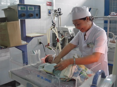 Cứu sống một cháu bé khi mẹ đã tử vong - 1