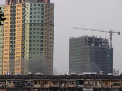 Cháy lớn tại phố Nguyên Hồng - 1 Cháy lớn tại phố Nguyên Hồng - 1