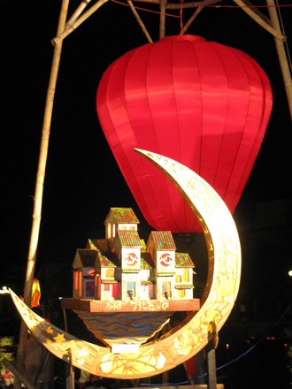 “Di sản trong lòng phố cổ” và “Cầu lộc đầu năm” đoạt giải nhất - 5 “Di sản trong lòng phố cổ” và “Cầu lộc đầu năm” đoạt giải nhất - 5