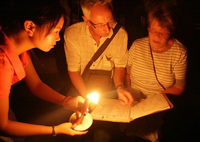 Việt Nam tắt đèn cùng thế giới - 7