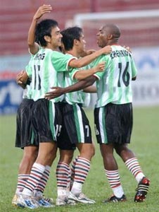 Thắng làm vua, thua làm giặc - 1