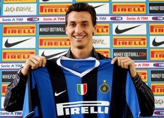 Juventus: Người khổng lồ đang giãy chết - 1