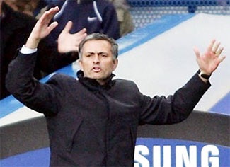 "Báo động đỏ" cho The Blues... - 1 "Báo động đỏ" cho The Blues... - 1