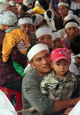 Lễ cầu siêu cho 42 nạn nhân chìm đò sông Gianh - 4