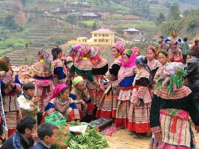 Đẩy mạnh xuất khẩu lao động ở 61 huyện nghèo - 1