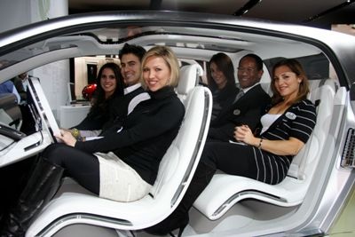 Người đẹp NAIAS 2009: Không kém mặn mà! - 3 Người đẹp NAIAS 2009: Không kém mặn mà! - 3