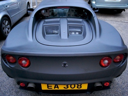 Siêu xe có toàn bộ thân làm bằng sợi carbon - 6 Siêu xe có toàn bộ thân làm bằng sợi carbon - 6