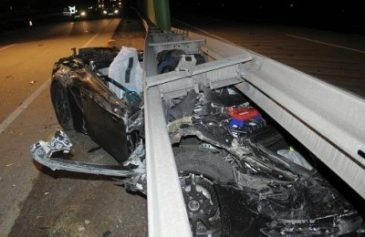 Kỹ sư Porsche tử nạn trên đường thử xe - 1