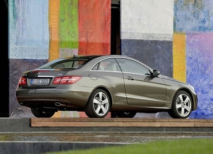 Mercedes E-Class Coupe thế hệ mới ra mắt - 2