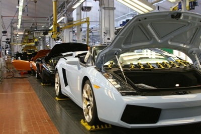 Lamborghini tạm dừng sản xuất - 1 Lamborghini tạm dừng sản xuất - 1